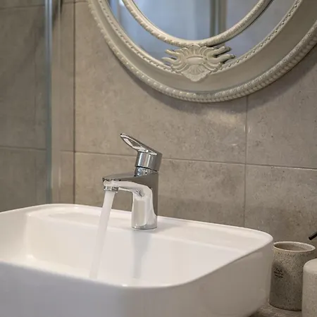 Liberty 察夫塔特